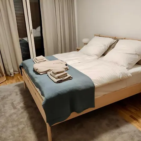 Neue Stillvolle Im Steinbach Palais, Ideale Lage *