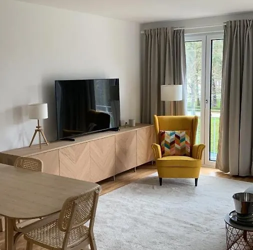 Neue Stillvolle Im Steinbach Palais, Ideale Lage * バート・ザーロー